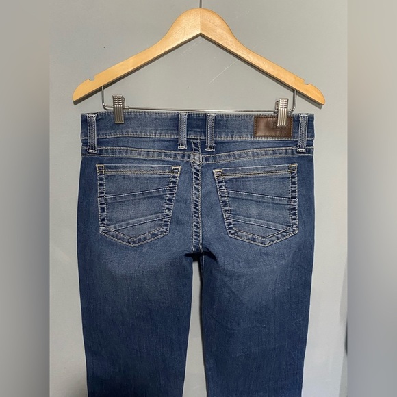 BKE Stella Slim Bootcut Jeans size 30 x 33.5” - Picture 3 of 7